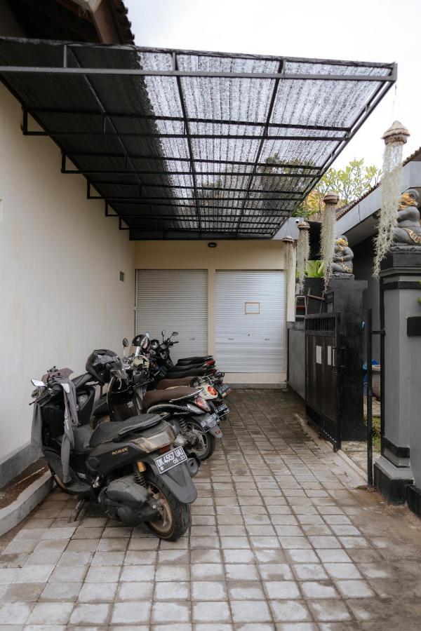 Bubu Canggu Guesthouse Luaran gambar